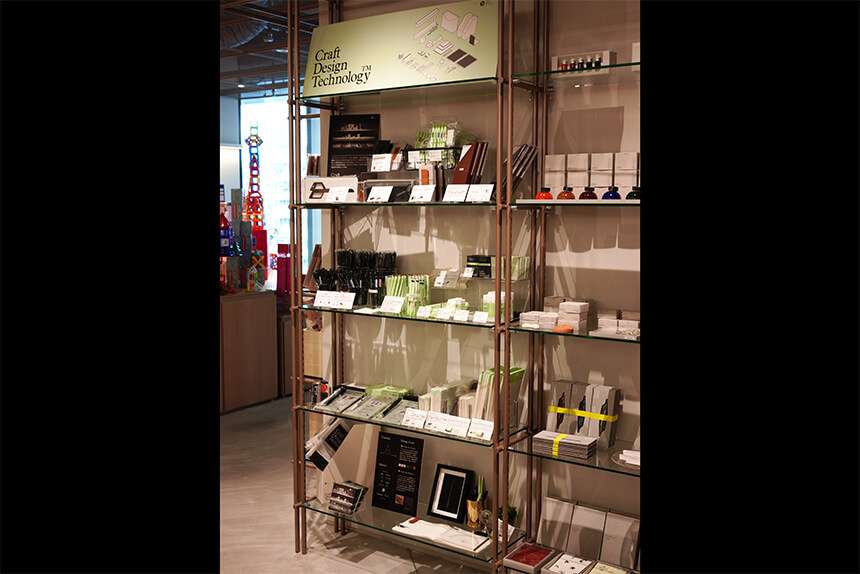 BUNKITSU TOKYO 売場